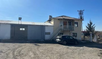 SARAYKÖY'DE 2000 m2 ARSA ÜSTÜNE KİRALIK 300m2 2 ADET DÜKKAN/DEPO